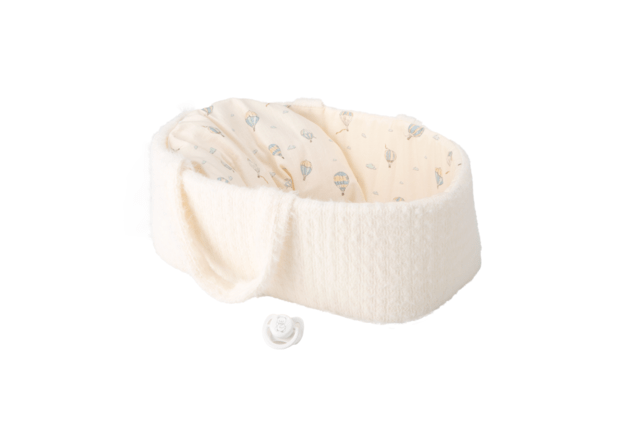 Arias kūdikėlis lėlė baltoje nešyklėje, berniukas, 33 cm 3