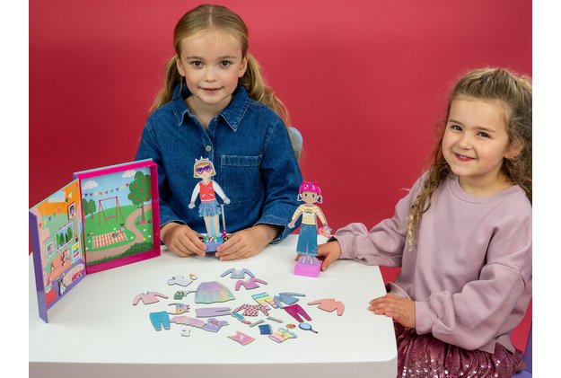 Magnetinis žaidimas aprenk lėlytes, Geriausios draugės