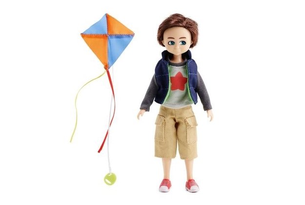 Lottie lėlė - Aitvarų gaudytojas berniukas Finas 1